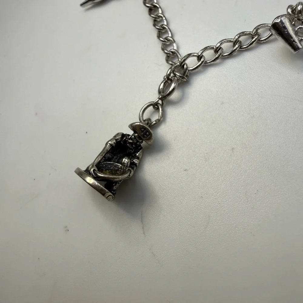 Vintage Knott’s Berry Farm Sterling Silver Charm Bracelet 7” - Picture 3 of 8